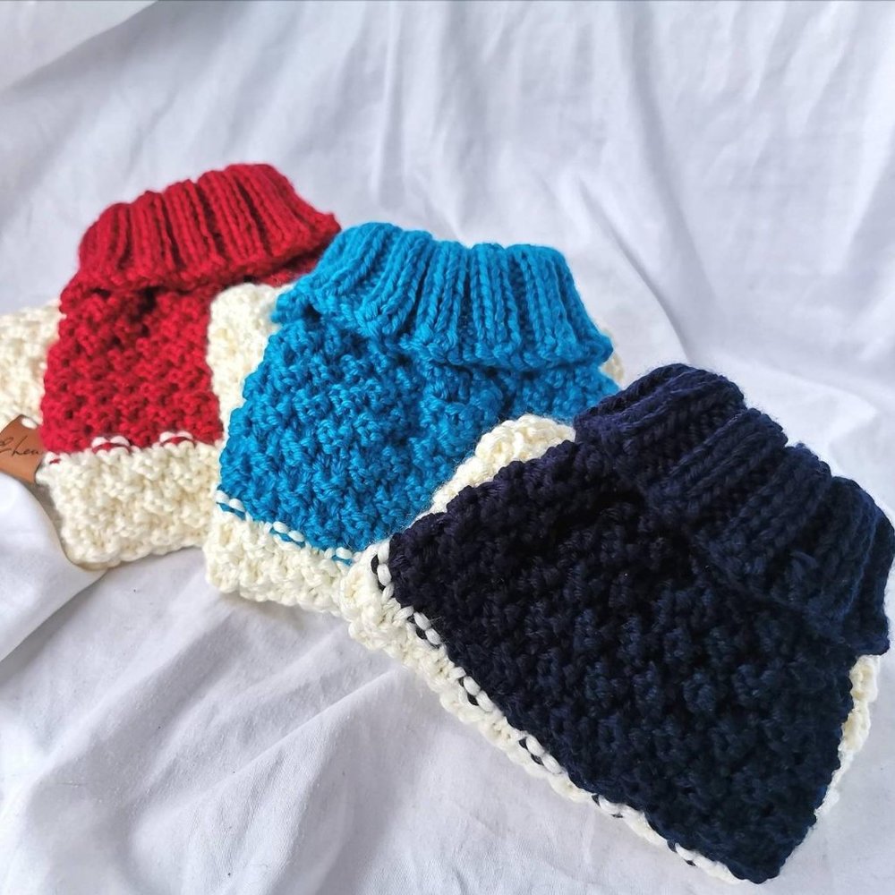 XXS Royal Yachts(wo)man Handknit Dog Sweater